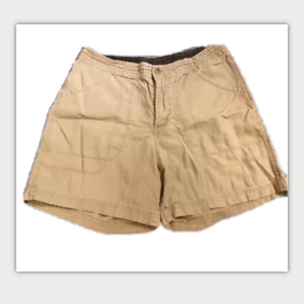 Columbia Size 10 Shorts